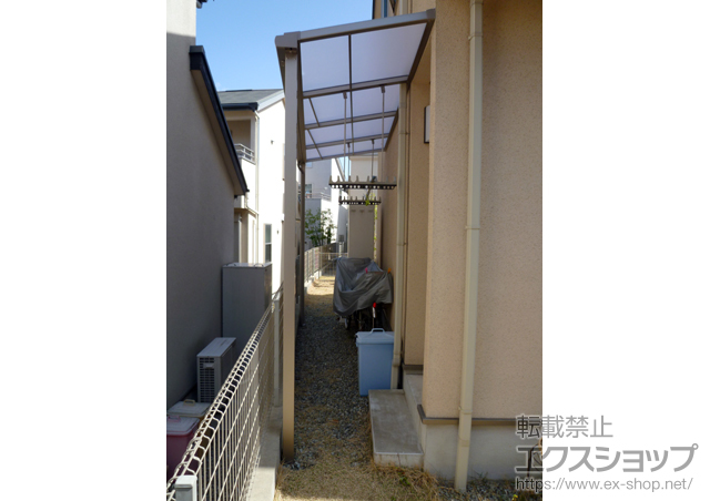 兵庫県神戸市のLIXIL リクシル（トステム）のテラス屋根 ライザーテラスII F型 テラスタイプ 単体 積雪〜20cm対応 施工例