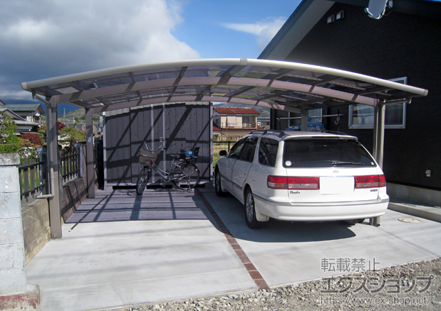 宮城県白石市のLIXIL リクシル（トステム）のカーポート カーブポートシグマIII ワイド 積雪〜30cm対応 施工例