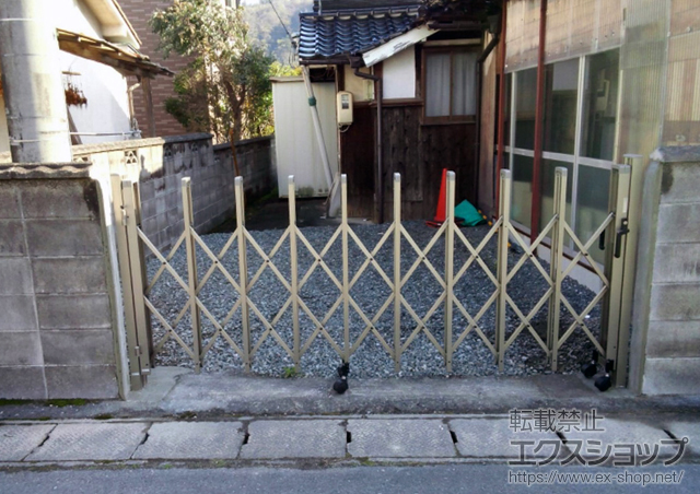 埼玉県ふじみ野市ののカーゲート トリップゲート PB型 ノンレール 片開き 27S 施工例