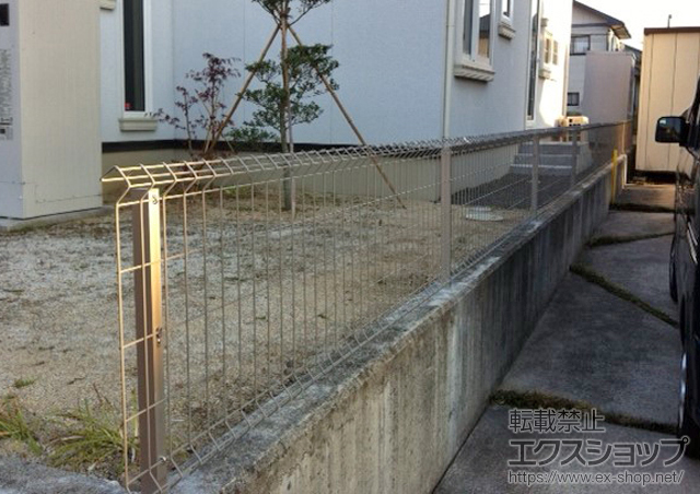 福島県福島市ののフェンス・柵 イーネットフェンス1F型 フリーポールタイプ 施工例