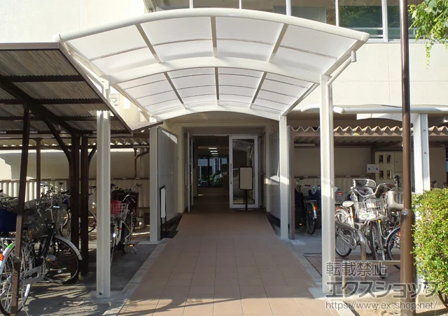 {sYKKAP̃J[|[g Ci|[gO@ϐ`20cmΉ {H