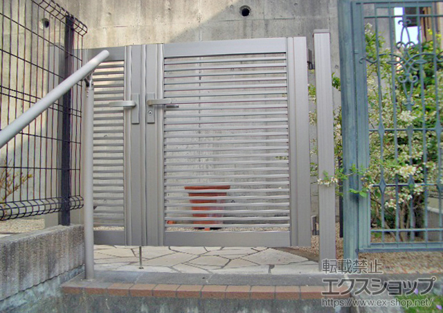 神奈川県厚木市のの門扉 プリレオR 1型 親子仕様 柱タイプ 施工例