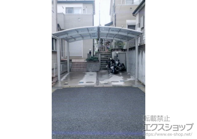 千葉県千葉市のYKKAPのカーポート レイナポートグラン M合掌　積雪～20cm対応+ レイナポートグラン M合掌用柱 施工例