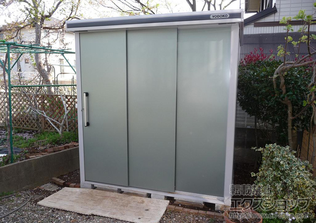 山梨県甲府市のの物置・屋外倉庫 エルモ 一般型(LMC-2218HGL) 施工例