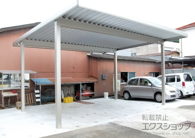 長崎県島原市ののカーポート レオンポートneo 2台用 角柱仕様 積雪〜50cm対応 施工例