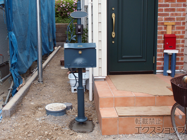 送料0円 <br>機能門柱 ポスト <br>LIXIL リクシル TOEX <br>ユーロブリーズ Cセット <br>照明付き <br>ポスト ヨーロピアン D-1型 <br>機能ポール 表札 照明 一戸建て用 屋外 一体型セット LED