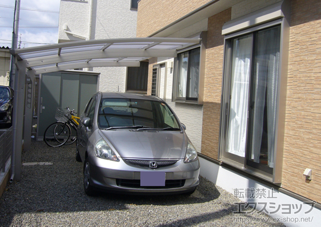 静岡県静岡市ののカーポート プレシオスポート 積雪〜20cm対応＋収納式物干しセット2型 2本入 施工例