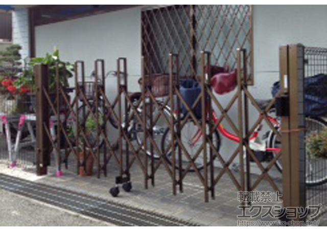 大阪府豊中市ののカーゲート トリップゲート PA型 ノンレール 片開き 27S 施工例