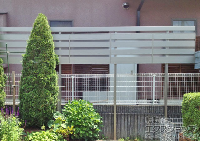 兵庫県三田市ののフェンス・柵 ジオーナフェンスYP型 多段柱施工 施工例