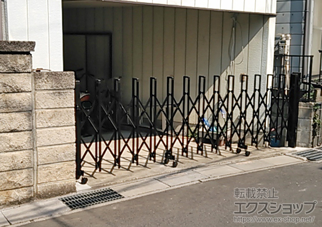 埼玉県川口市ののカーゲート トリップゲート PB型 ノンレール 片開き 施工例