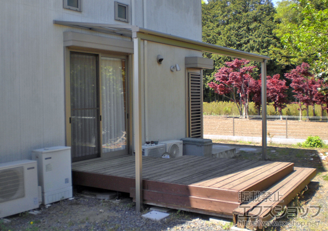 茨城県那珂市のLIXIL リクシル（トステム）のテラス屋根 ライザーテラスII F型 テラスタイプ 単体 積雪〜20cm対応 施工例