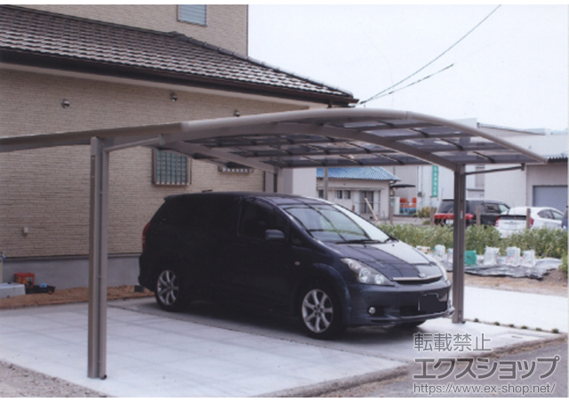 香川県高松市のLIXIL リクシル（トステム）のカーポート カーブポートシグマIII ワイド 積雪〜30cm対応 施工例