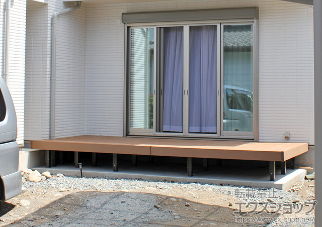 埼玉県秩父市のLIXIL リクシル（トステム）のウッドデッキ リコステージII 施工例