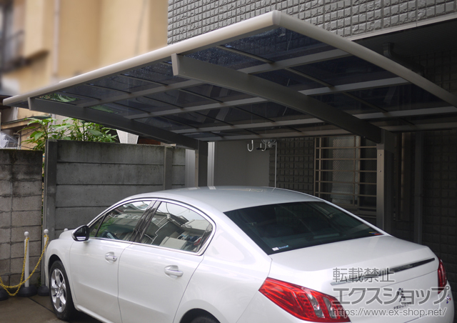 東京都新宿区のLIXIL リクシル（トステム）のカーポート カーブポートシグマIII 積雪〜30cm対応 施工例