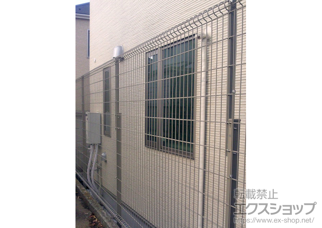 東京都武蔵村山市ののフェンス・柵 ハイグリッドフェンスN8型　フリーポールタイプ 施工例