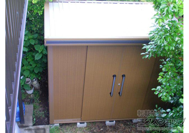 東京都八王子市のの物置・屋外倉庫 エルモ 一般型(LMC-2515GBGL ) 施工例