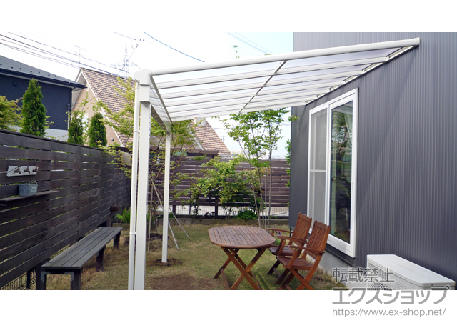 宮城県柴田郡大河原町ののテラス屋根 ヴェクターテラス F型 1500 テラスタイプ 単体 積雪〜50cm対応+屋根ふき材補強部品 施工例