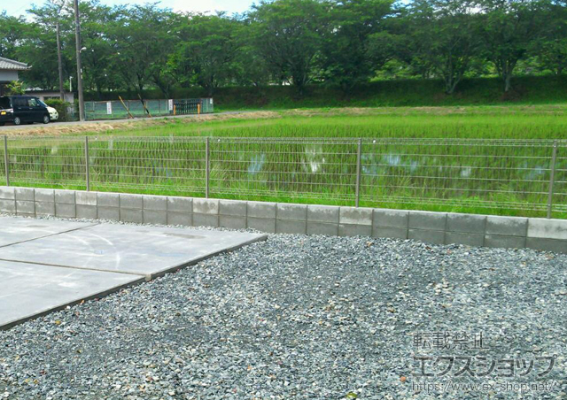 静岡県掛川市ののフェンス・柵 ハイグリッドフェンスUF8型 フリーポールタイプ 施工例