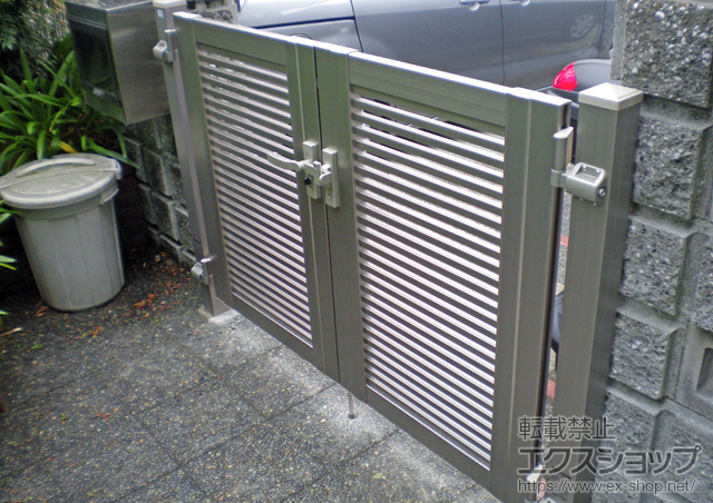 大阪府和泉市のの門扉 シャレオR1型 両開き　柱使用 施工例