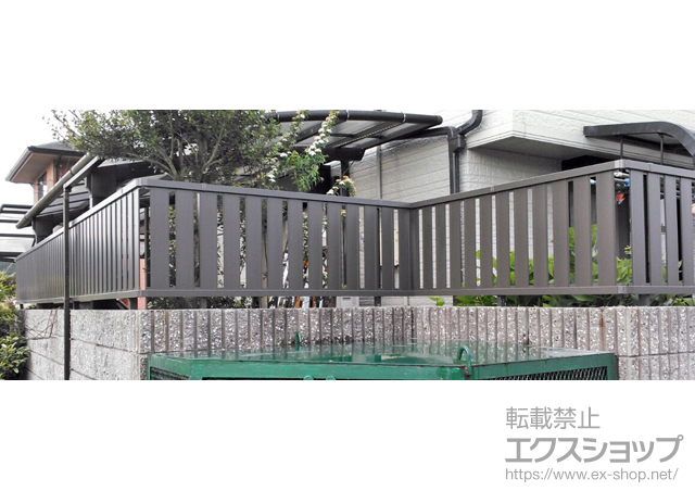 兵庫県篠山市ののフェンス・柵 ハイミレーヌR4型フェンス フリーポールタイプ 施工例