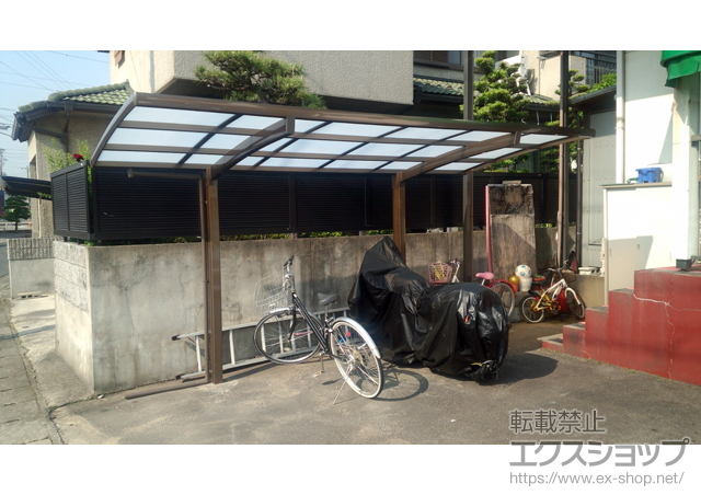 岐阜県羽島郡岐南町のLIXIL リクシル（トステム）のサイクルポート・駐輪場 カーブポートシグマIII ミニ 積雪〜20ｃｍ対応 施工例