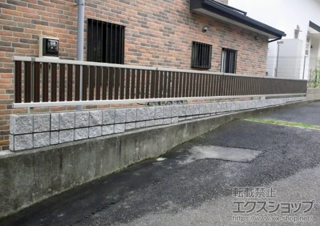 神奈川県足柄下郡湯河原町ののフェンス・柵 シンプルモダンフェンス W5型 自由柱施工 施工例