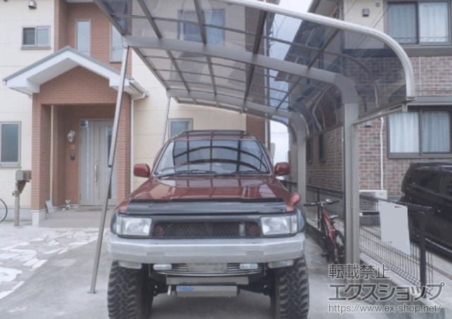 神奈川県南足柄市のLIXIL リクシル（トステム）のカーポート テールポートシグマIII 積雪〜30cm対応 施工例