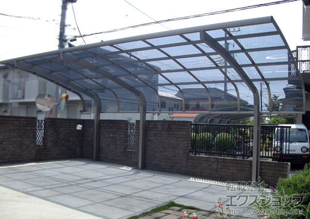 神奈川県足柄上郡大井町のLIXIL リクシル（トステム）のカーポート テールポートシグマIII 延長 積雪〜30cm対応 施工例