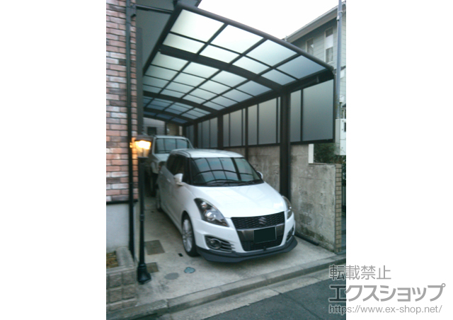 神奈川県横浜市ののカーポート レイナポートグラン 縦連棟　積雪〜20cm対応+サイドパネル 施工例