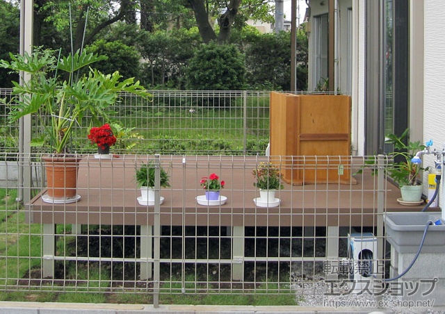 東京都府中市ののウッドデッキ リウッドデッキ 200 施工例