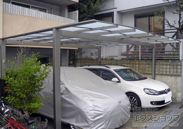 東京都世田谷区のLIXIL リクシル（トステム）のカーポート エックスルーフ ワイド 施工例