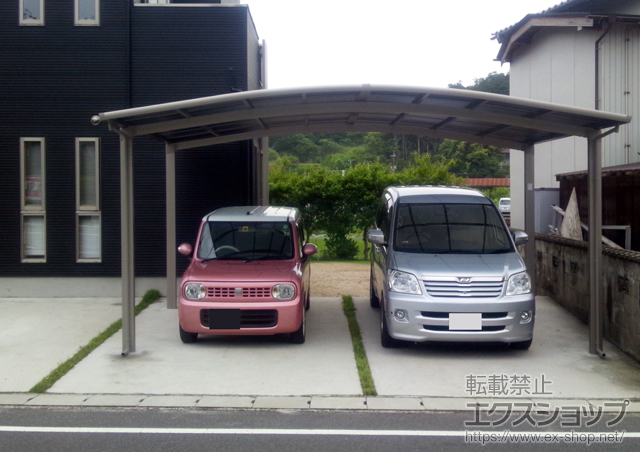 島根県出雲市のLIXIL リクシル（トステム）のカーポート カーブポートシグマIII ワイド 積雪〜30cm対応 施工例