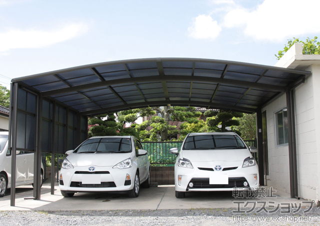 茨城県神栖市のLIXIL リクシル（トステム）のカーポート カーブポートシグマIII ワイド 積雪〜30cm対応 施工例