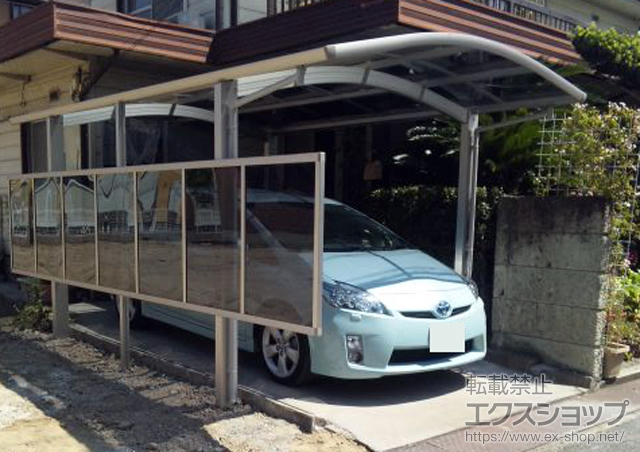 兵庫県姫路市ののカーポート レイナワンポートグラン 積雪〜20cm対応＋レイナワンポートグラン用 サイドパネル 施工例