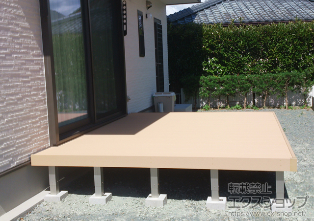 熊本県菊池市ののウッドデッキ リウッドデッキ 200 施工例