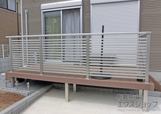 千葉県白井市ののウッドデッキ リウッドデッキ 200+ステップ+シンプルモダンデッキフェンス7型 施工例