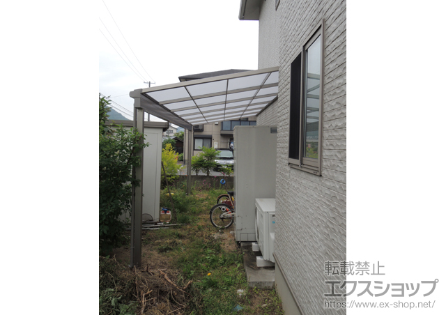 広島県広島市のLIXIL リクシル（トステム）のテラス屋根 ライザーテラスII F型 テラスタイプ 単体 積雪〜20cm対応 施工例