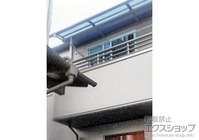 千葉県浦安市のLIXIL リクシル（トステム）のバルコニー・ベランダ屋根 ライザーテラスII R型 屋根タイプ 単体 積雪〜20cm対応 施工例