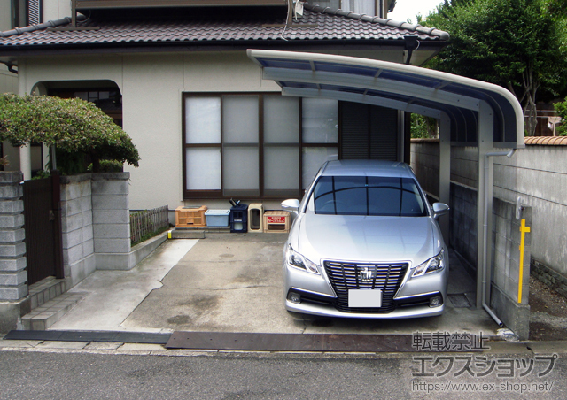 徳島県鳴門市ののカーポート プレシオスポート アルファ 積雪〜20cm対応 施工例