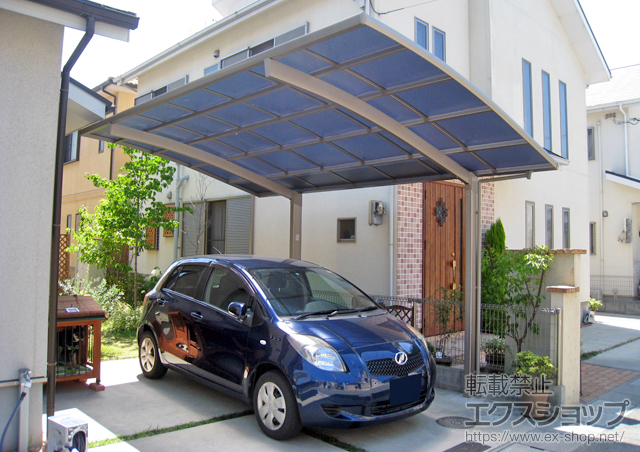 奈良県香芝市のLIXIL リクシル（トステム）のカーポート カーブポートシグマIII 積雪〜20cm対応 施工例