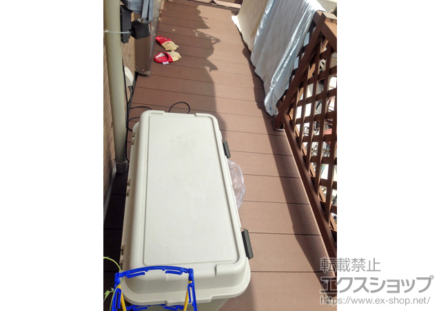 埼玉県北本市ののウッドデッキ リウッドデッキ 200+リウッドデッキフェンス2型 ラチス格子パネル 施工例