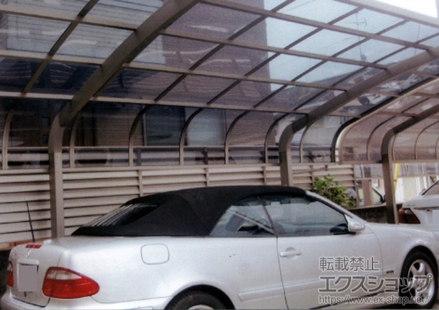 神奈川県横浜市のLIXIL リクシル（トステム）のカーポート テールポートシグマIII 積雪〜20cm対応 施工例