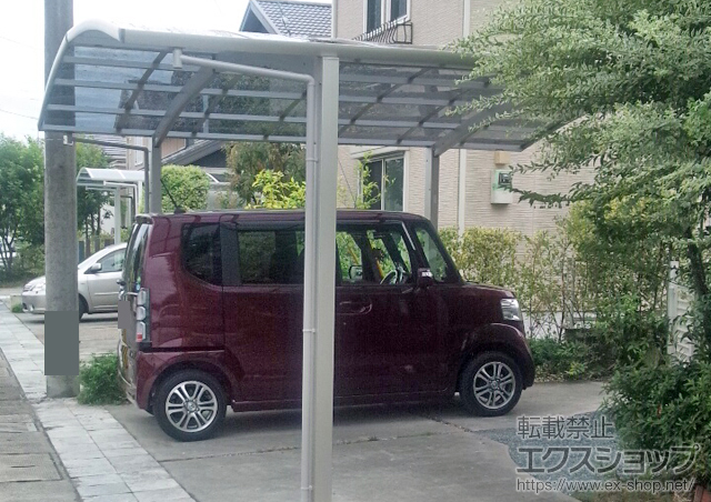 熊本県合志市ののカーポート レイナポートグラン M合掌　積雪〜20cm対応 施工例