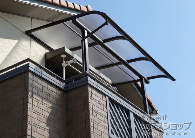兵庫県宝塚市ののバルコニー・ベランダ屋根 ヴェクターテラス R型 屋根タイプ 単体 積雪〜20cm対応+高強度面格子 縦格子+ 施工例