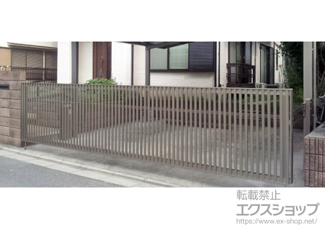 埼玉県さいたま市ののカーゲート ワイドオーバードアS4型 電動式 施工例