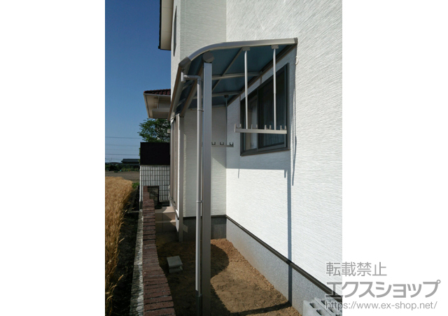 香川県高松市ののテラス屋根 ヴェクターテラス R型 テラスタイプ 単体 積雪〜20cm対応＋吊り下げ式物干し 標準 2本入 施工例