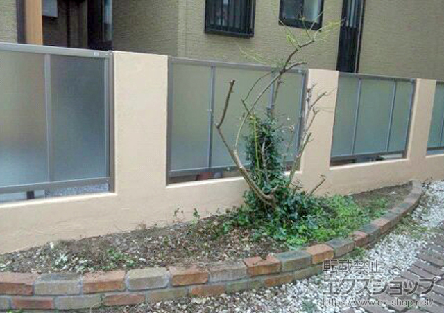 埼玉県東松山市ののフェンス・柵 シャレオR P型フェンス 間仕切りタイプ 施工例