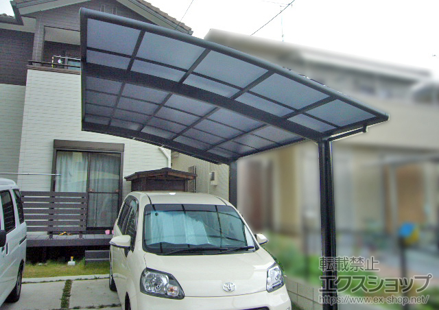 滋賀県近江八幡市のLIXIL リクシル（トステム）のカーポート カーブポートシグマIII 積雪〜20cm対応 施工例