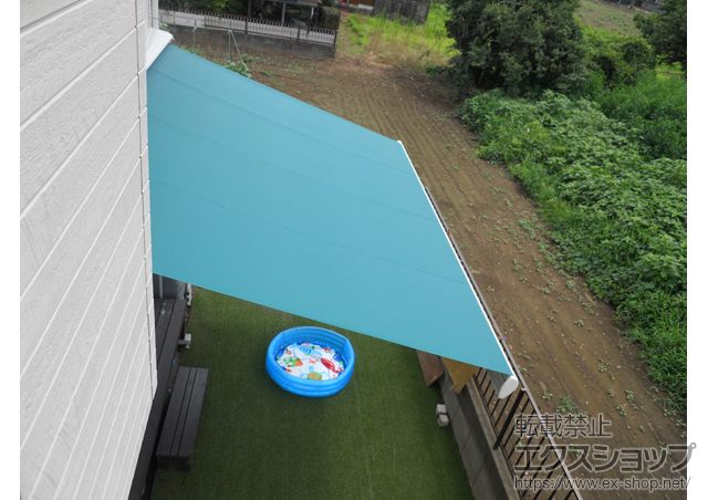 埼玉県東松山市のLIXIL リクシル（トステム）のオーニング・日よけ 彩鳥L型 ボックスタイプ 手動式 施工例