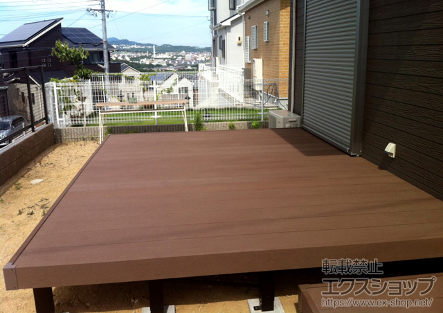 兵庫県神戸市ののウッドデッキ リウッドデッキ 200+独立式リウッドステップ2型 施工例